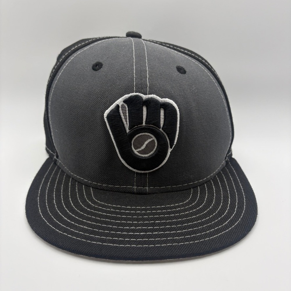 New Era 9FIFTY Snapback Milwaukee Brewers Hat Grey Black Logo Cap MLB One Size